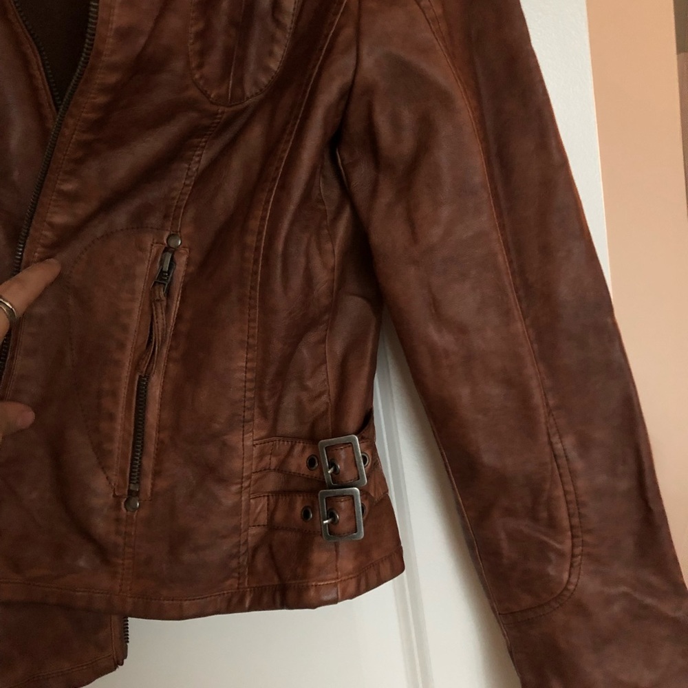 Brown Leather Jacket - Picture 5 of 7